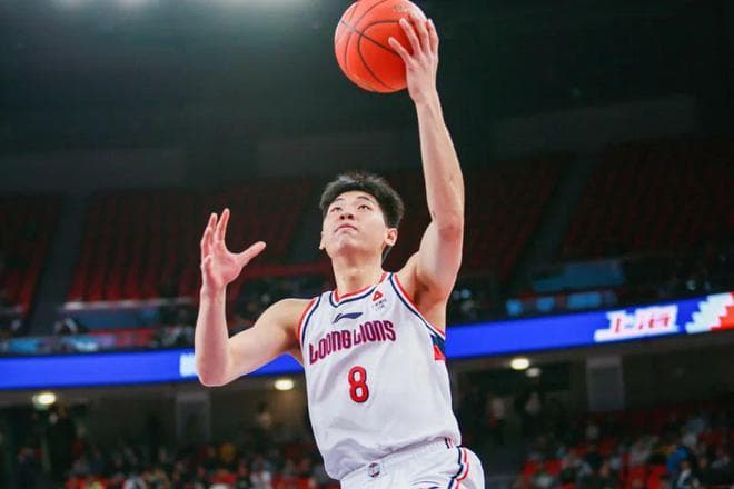 为什么只有姚明和易建联能在NBA实现质变？