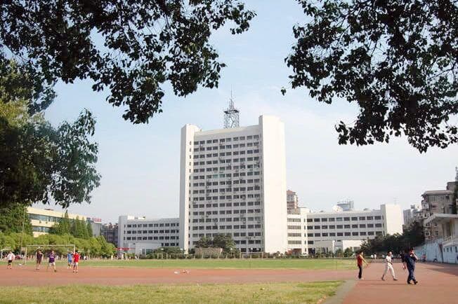 这3所"双一流"，综合排名不高，但低调有实力，都是行业权威