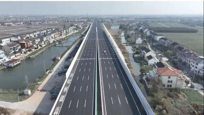 宁通高速公路扬州至南通段扩建全线通车，S79南通支线取消收费
