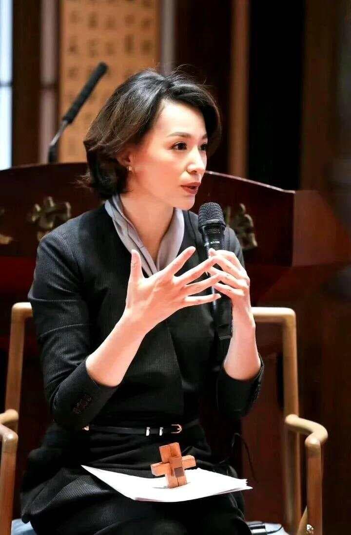 六大情商提升秘籍，助你秒变社交高手！