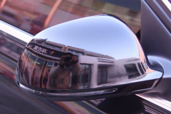 奥迪黄色预警信号全解析：从含义到应对措施