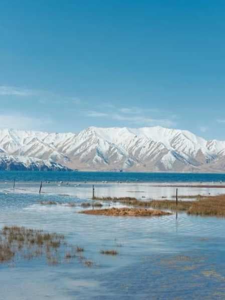 冬格措纳湖旅游攻略：高原明珠的自然奇观与人文魅力