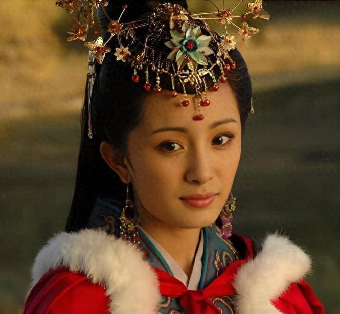 流落匈奴12年的蔡文姬被曹操赎回，再嫁董祀后，曹操却下令杀董祀
