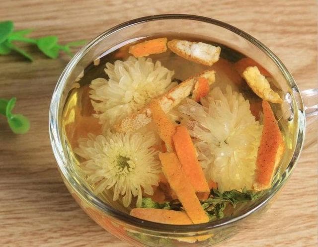 从穴位到茶疗：中医调理情绪的四种实用方法