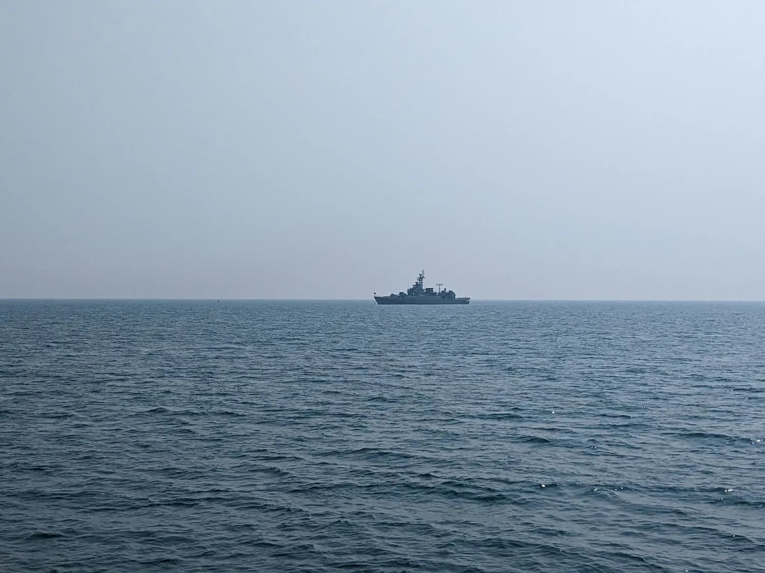 西宁舰：中国海军新型导弹驱逐舰的佼佼者