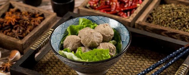 冷冻牛肉丸烹饪全攻略：解冻、煮制、油炸一文详解