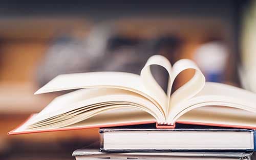 利兹大学：英国顶尖的红砖大学