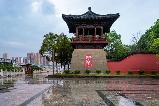 四川广元皇泽寺，中国唯一女皇帝的祀庙，隐藏着惊艳世人的石窟群
