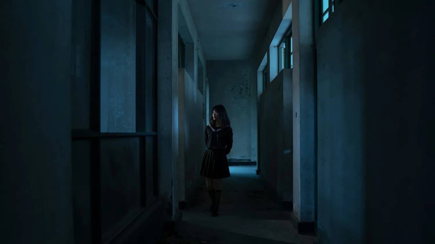 《黑暗荣耀》：一部揭示校园霸凌真相的警示录