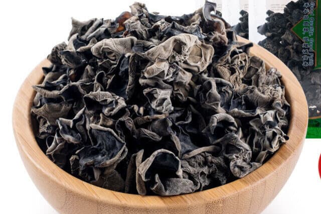 木耳干货可以保存多久 干木耳过期了还可以吃吗