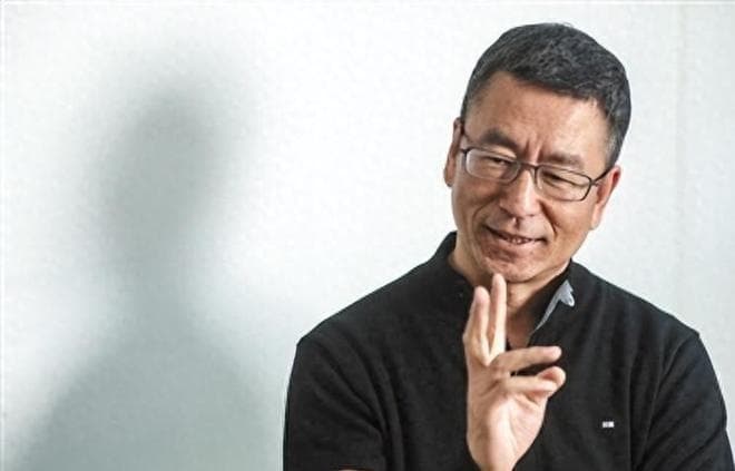 白岩松：从“最会说话”到“最不会说话”