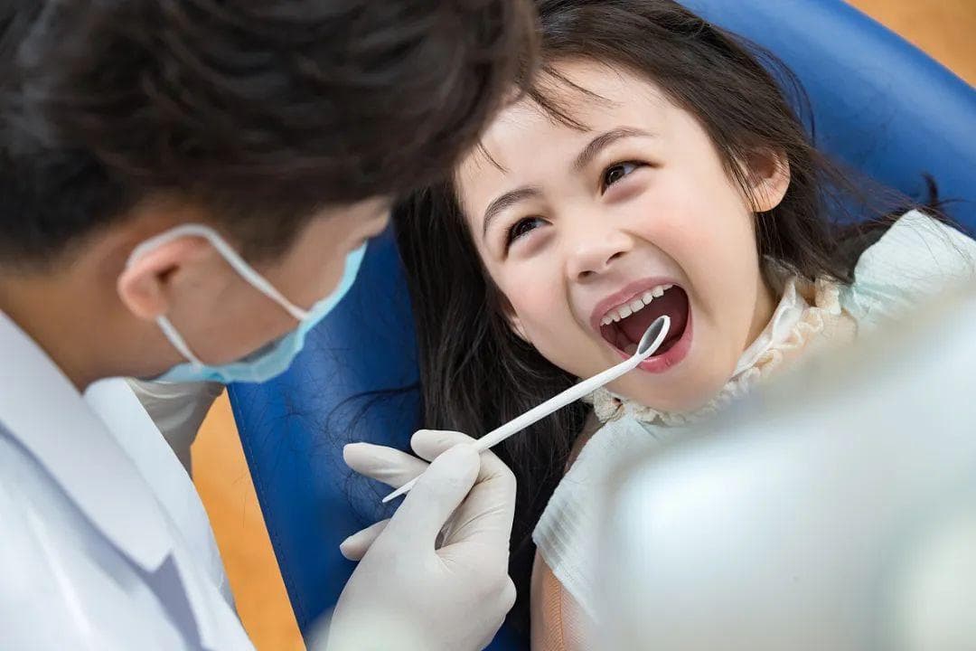 乳牙掉了很久，恒牙还不长？当心这四种情况！
