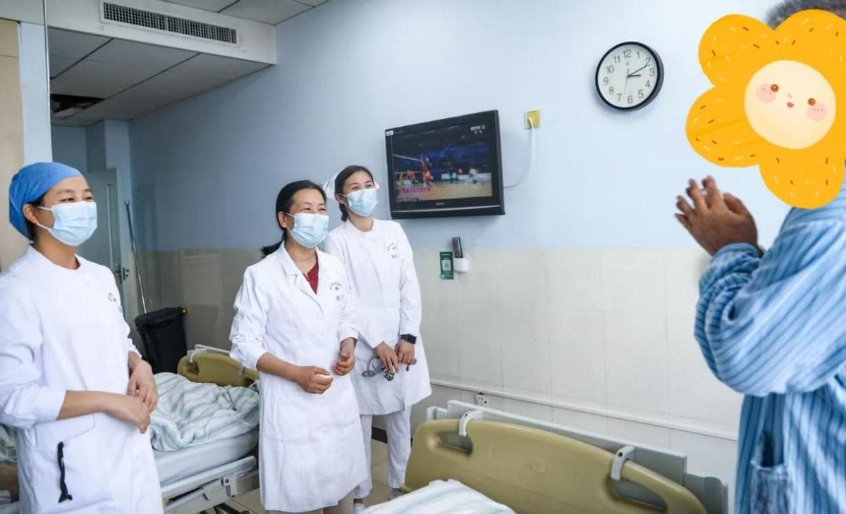 脚趾红肿背后竟藏「螃蟹病」危机！医生提醒：莫名出现骨痛贫血蛋白尿要当心