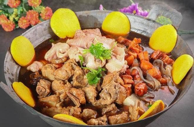 哈尔滨特色美食大揭秘，冰城食韵等你来尝！
