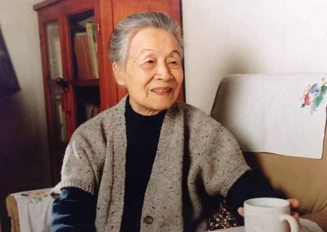 杨绛百岁养生法：七分饱、好心态、练八段锦