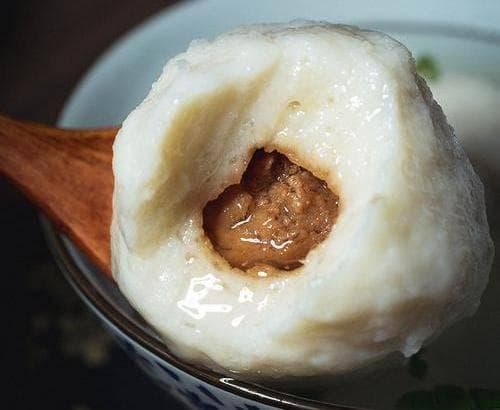 福州十大经典美食：鱼丸、鼎边糊、捞化、佛跳墙、荔枝肉、南煎肝、肉燕、马蹄糕、葱饼