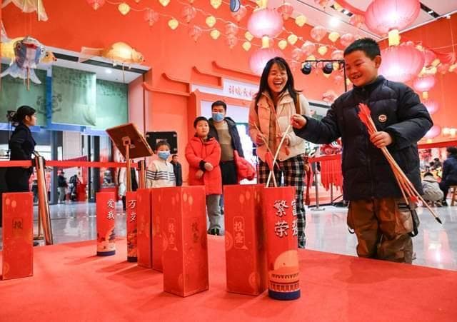 时评：4300余场活动，体验“京味”中国年