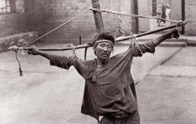 古代的"痒刑"是何种刑罚，真能把犯人折磨而死？这个还真能