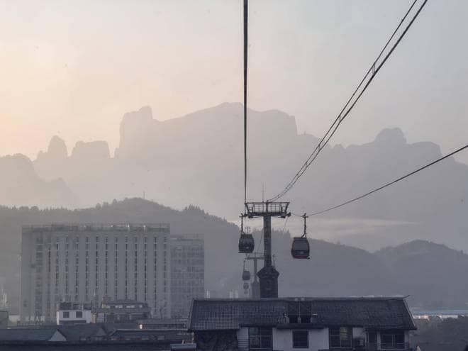 出发自驾张家界：保姆级深度游张家界的路线规划与景点推荐