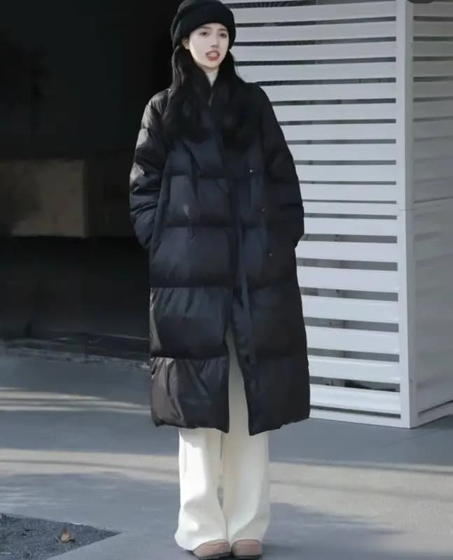 羽绒服和冲锋衣哪个“抗冷”？别听导购忽悠，了解清楚再买不被坑