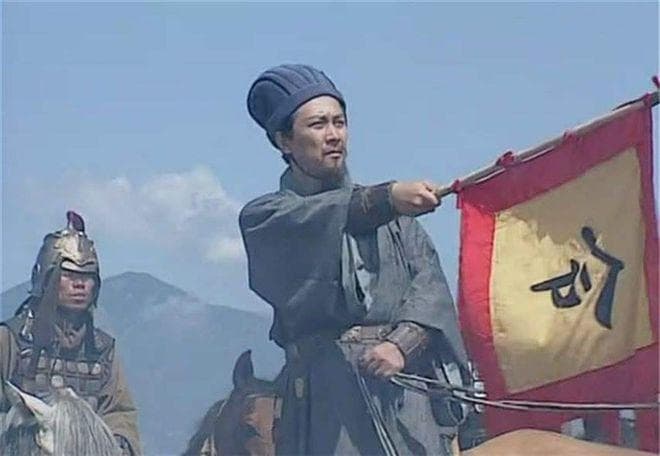 火烧30万曹军面不改色，为何烧3万藤甲兵，诸葛亮却说必损阳寿？