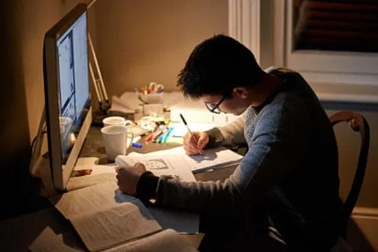 掌握SEM结构方程模型的人，能更快走上科研巅峰？