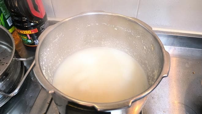 自制健康豆浆：从泡豆到成品的完整指南