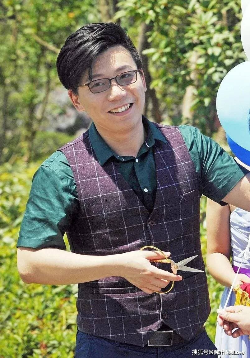 高情商回应约会邀请：5种策略帮你得体应对