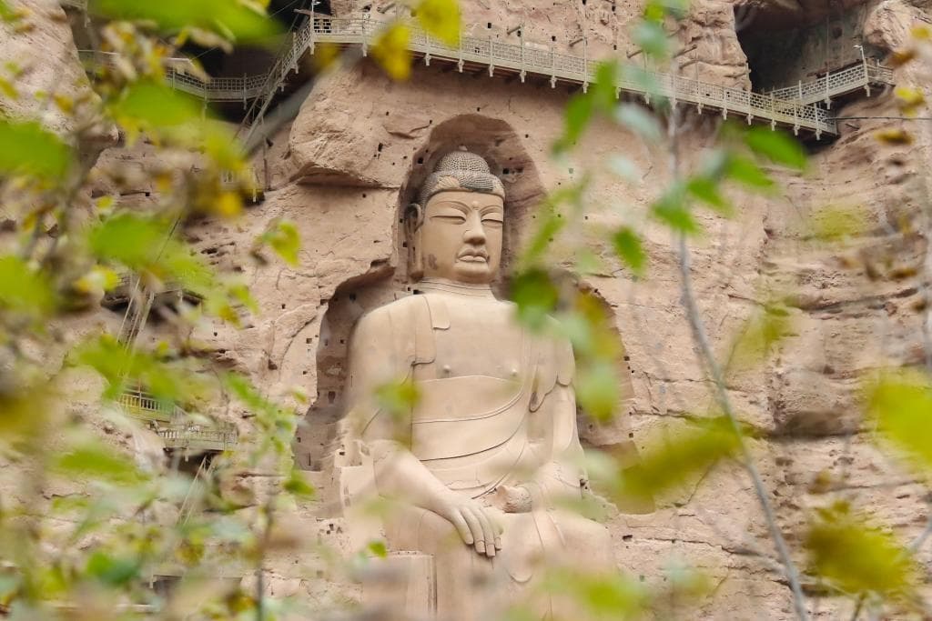 走进世界文化遗产炳灵寺石窟