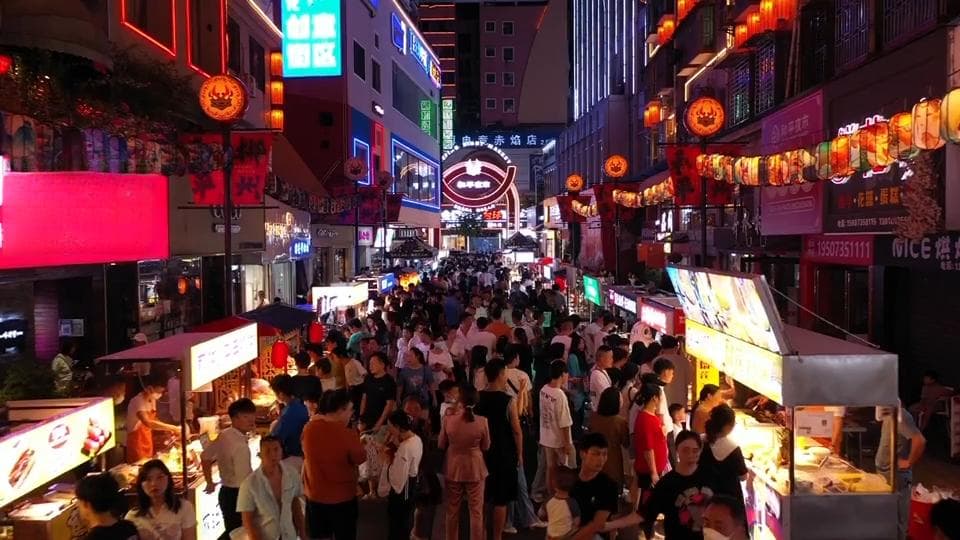 央视《回家吃饭》小吃篇热播：郴州名小吃  家乡好味道