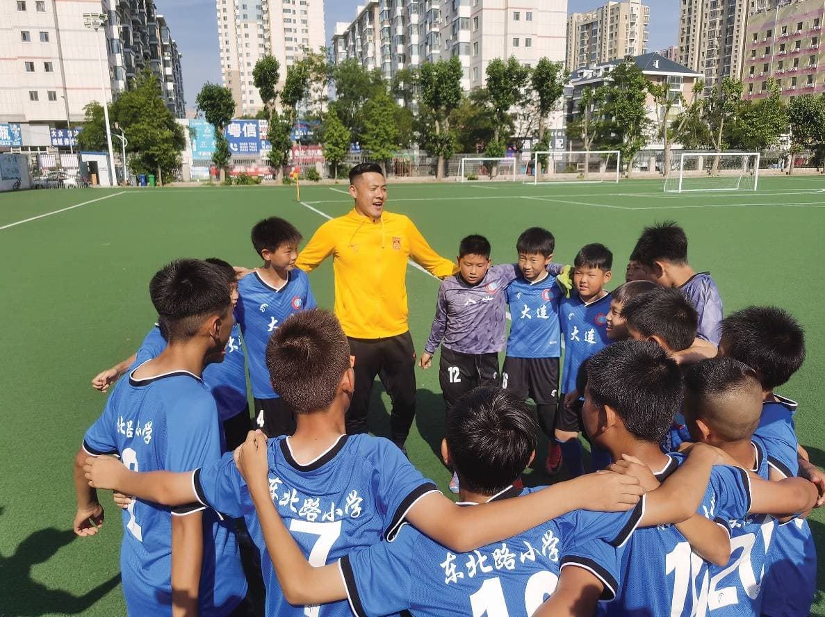 东北路小学：40年培养400余位职业球员，青训标兵面临新挑战
