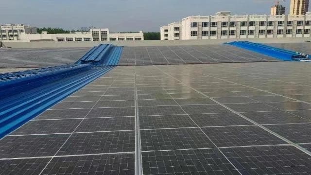 柜体式储能系统：能源存储的新篇章