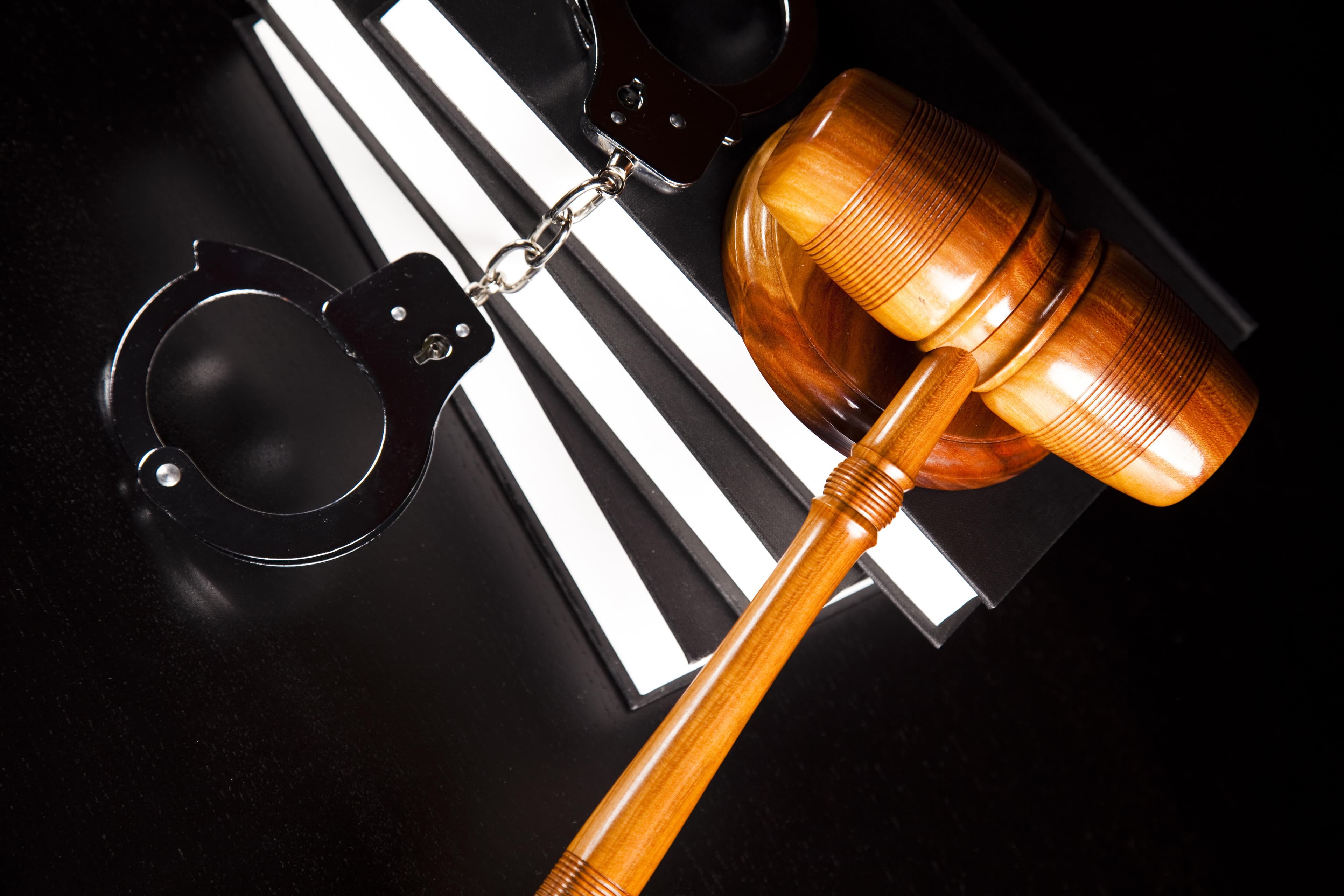 犯罪结构名词解析：刑事法律框架下的核心概念