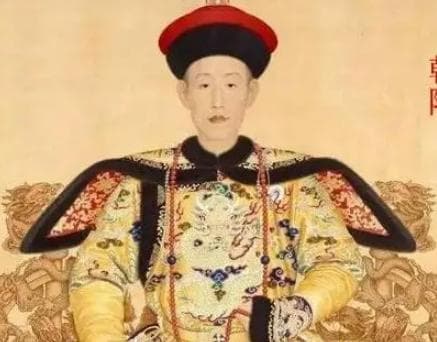 乾隆帝89岁逝世，晚年靠汤药维持，盛世终结