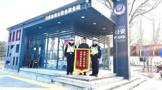紧急救援！完全被切断的拇指接活了……