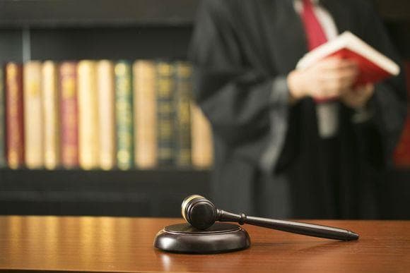 法院被执行人进入黑名单会怎样