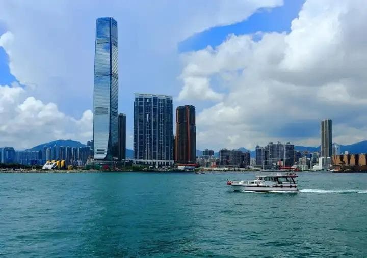 获得香港永居并注销内地户口后，内地资产的变更流程参考