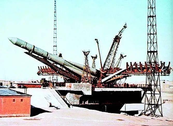 苏联金星探测史：从1961年首次尝试到1980年代的突破