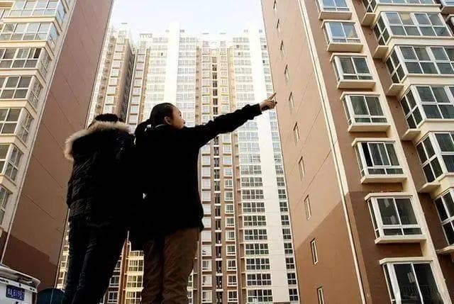 买房不花冤枉钱，一定记住七个字：买旧、买大、不买三
