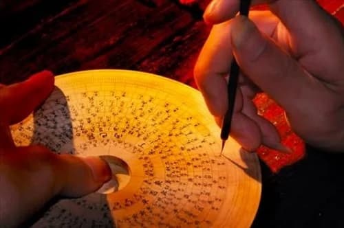 中国26个传统节日一览表：从春节到祭祖节的文化传承