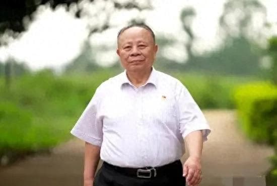 国医大师林天东治疗慢性乙型肝炎经验