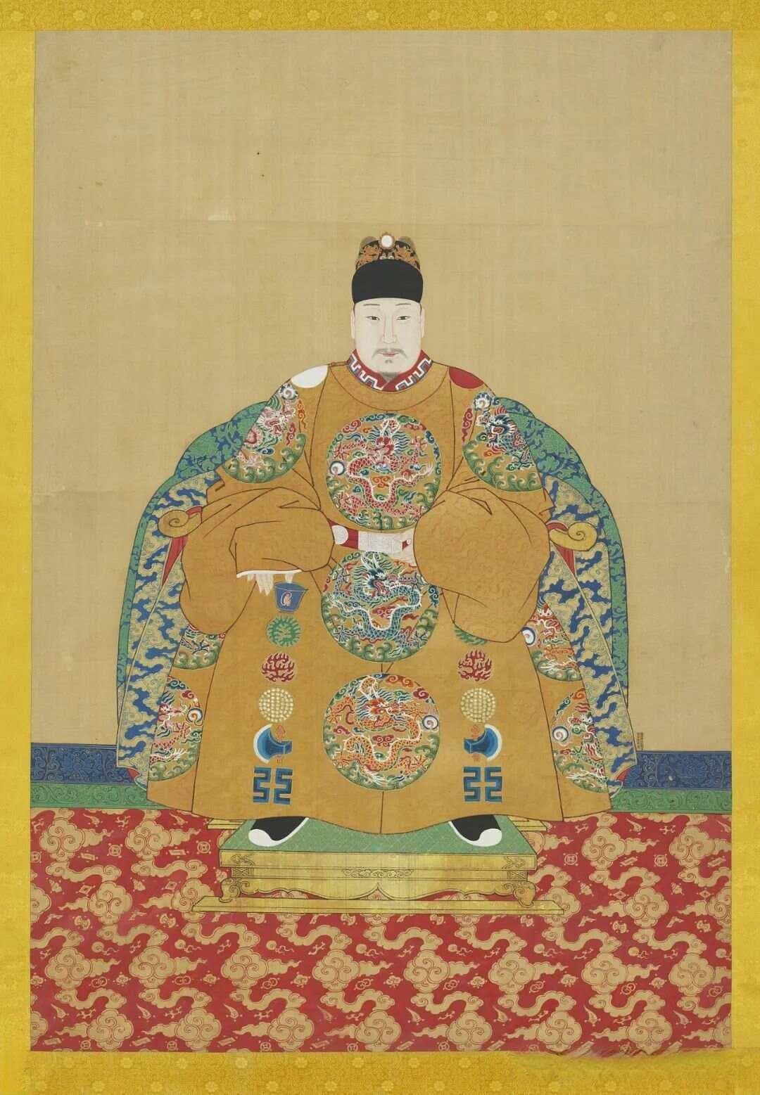 朱元璋复古改制催生新风尚，立领设计成明代服饰标志