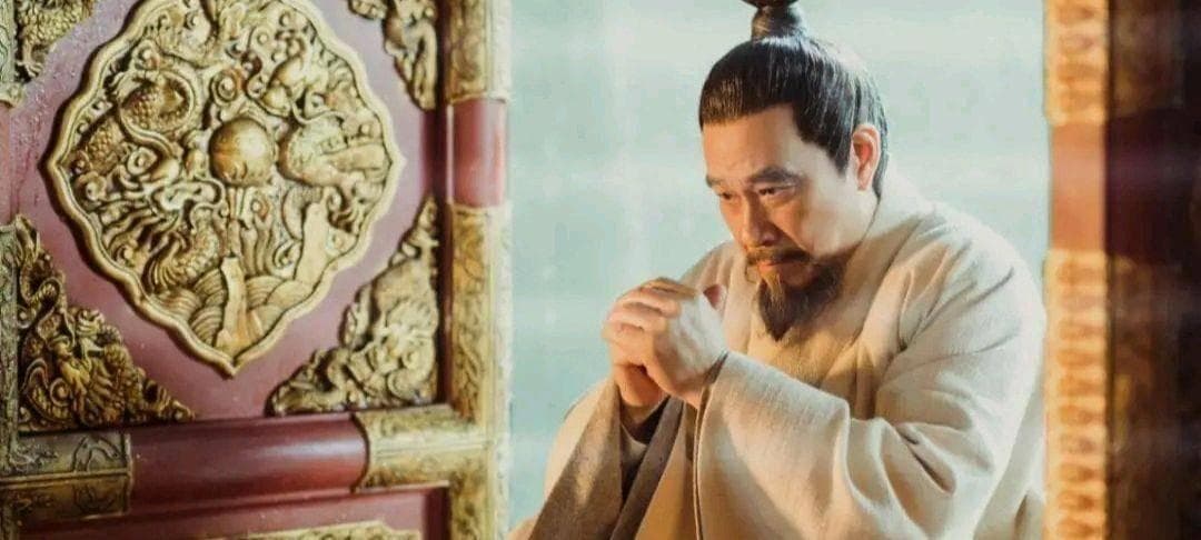 冯绍峰《山河月明》：当40岁演员遇上17岁角色