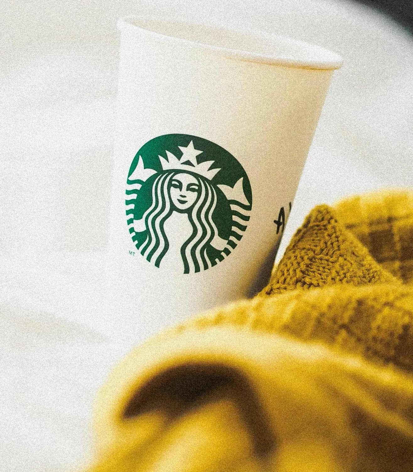 明星副业陷信任危机，法规收紧倒逼品质升级