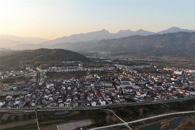 走遍陕西107区县，我最惊喜的县城之一！满城古迹、好玩好吃