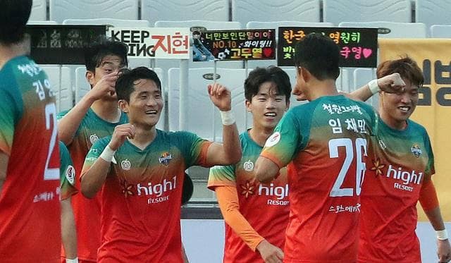 江原FC连续5连胜状态火热，水原FC客战难抢分？
