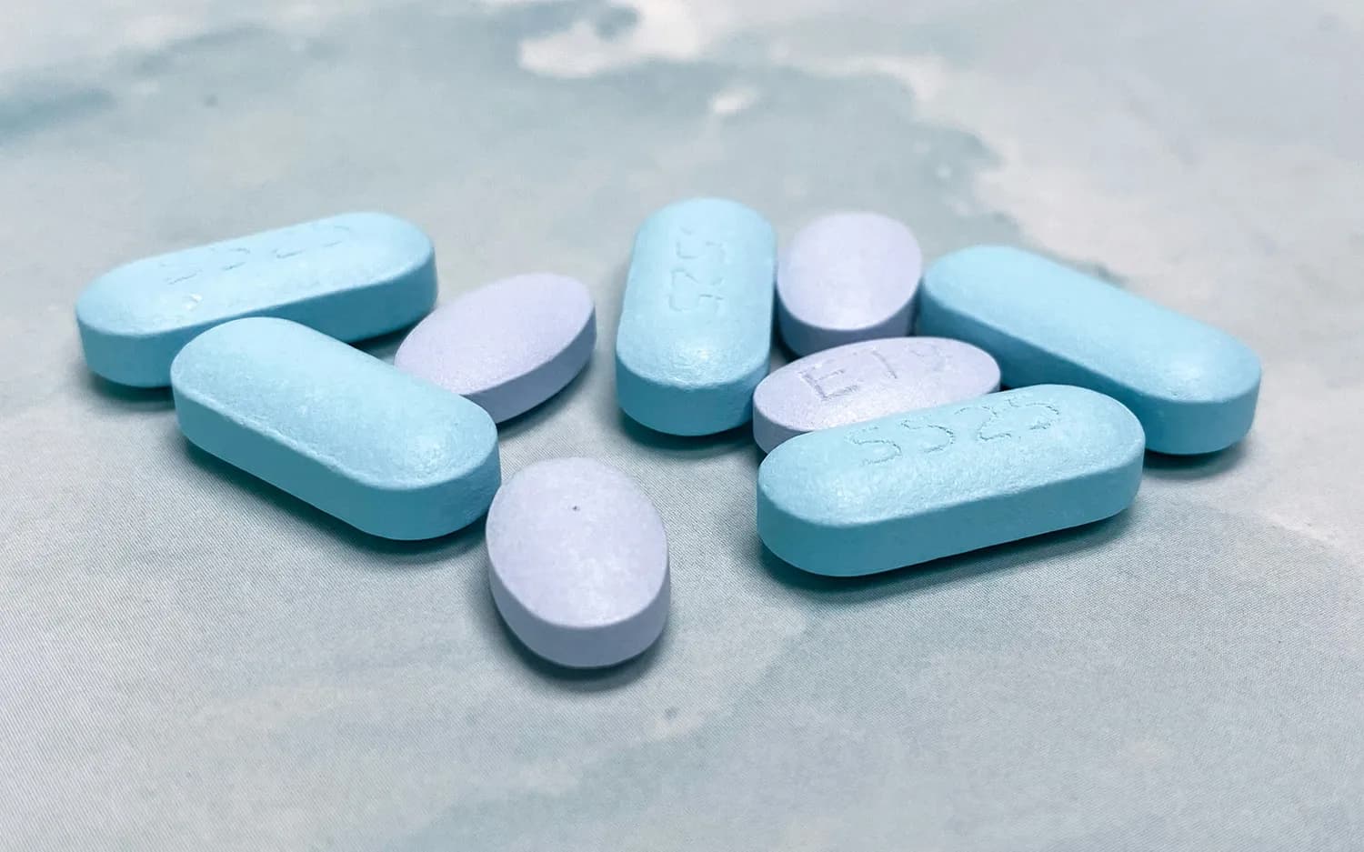 年轻人失眠自救指南：褪黑素真的有用吗？