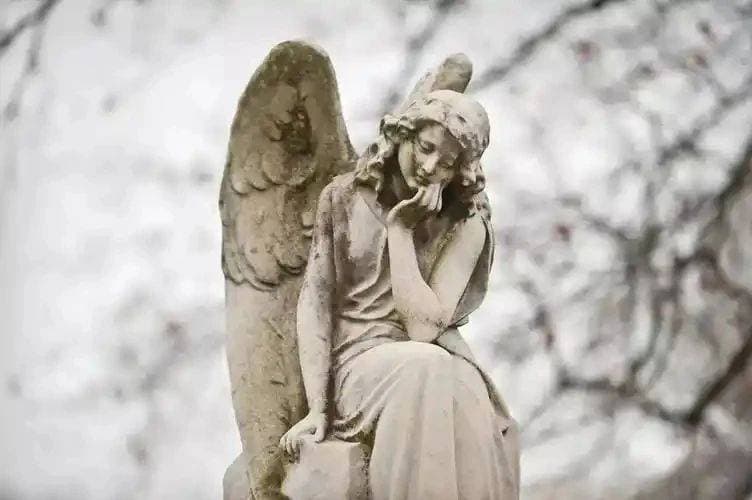 穿越死亡的慰藉之光：勃拉姆斯《德意志安魂曲》的永恒回响