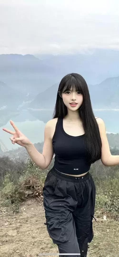 杨贵妃传奇映像画：重温历史与艺术的交融