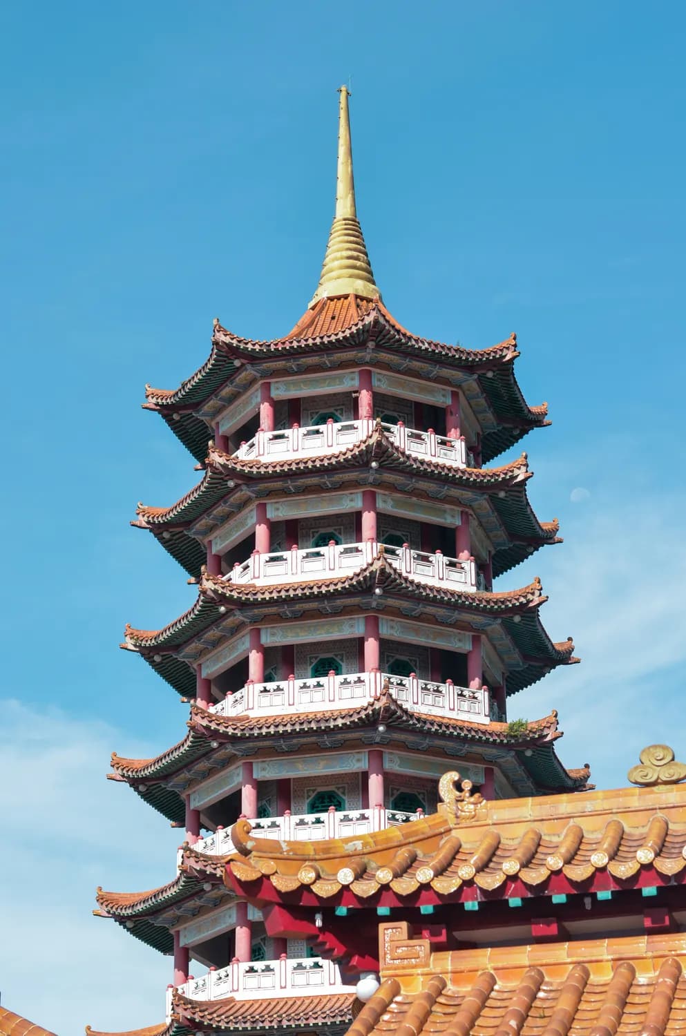 黄鹤楼：千年名楼展新颜，文旅攻略全解析